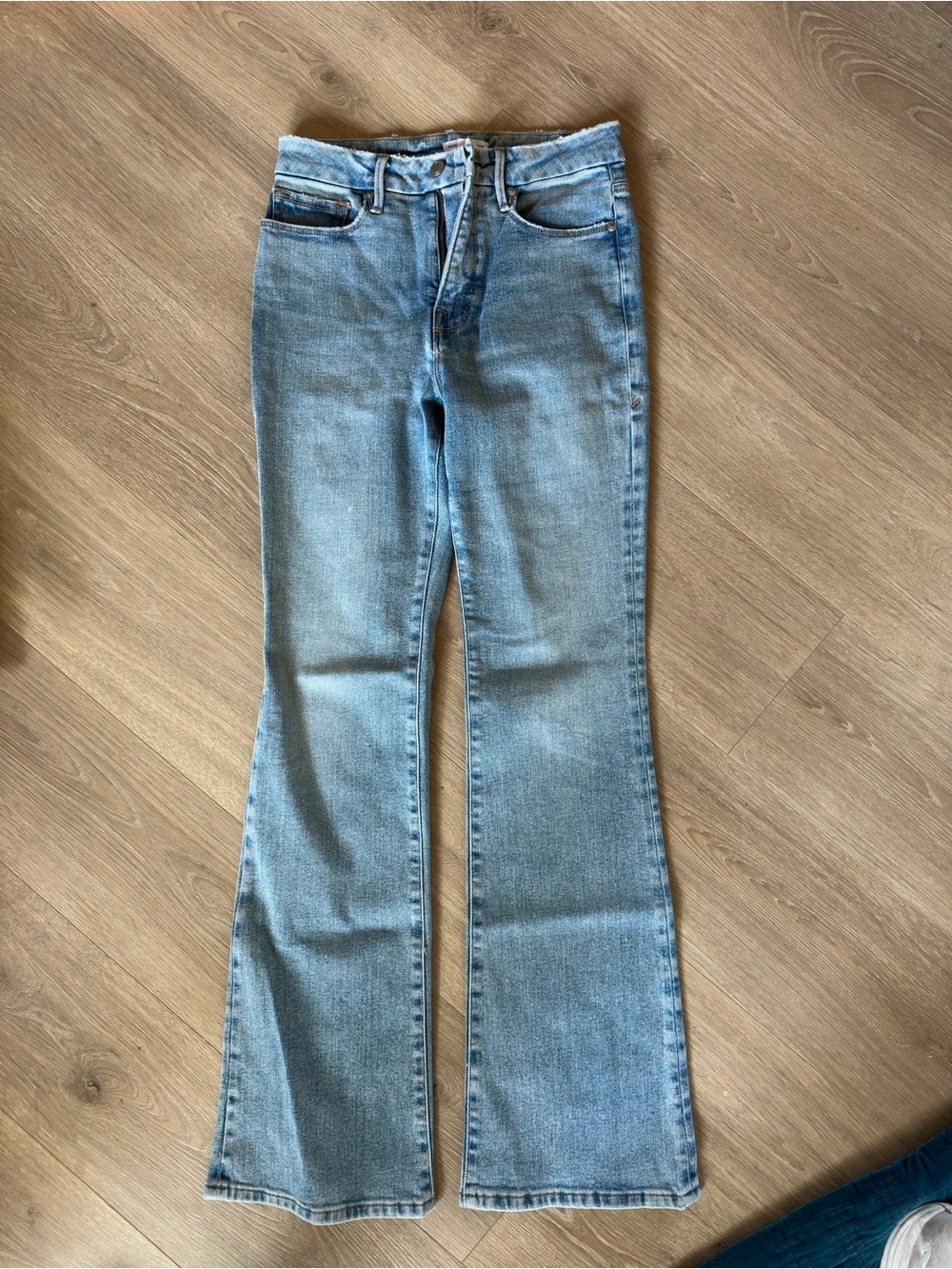 Good American Medium Wash Flare Jeans